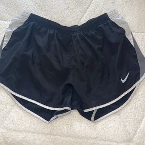 Black Nike shorts